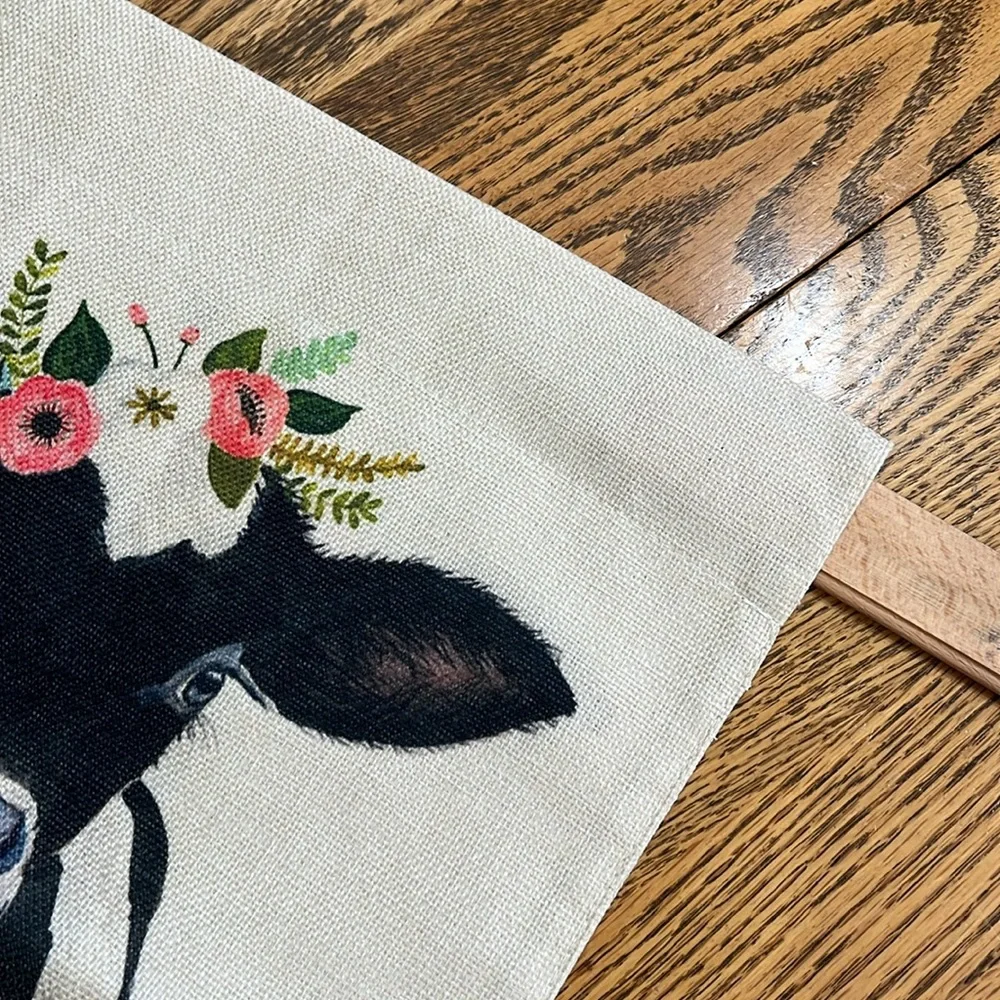 Decorative Cow Hello flag - Picture 4 of 4